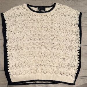 Zara Cream and Black Knit Sweater